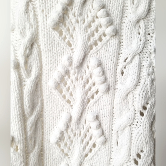 NWOT Beautiful Women's Plus Hand Knitted Cable Neck Chunky Cozy Warm Sweater 3XL - Picture 3 of 6